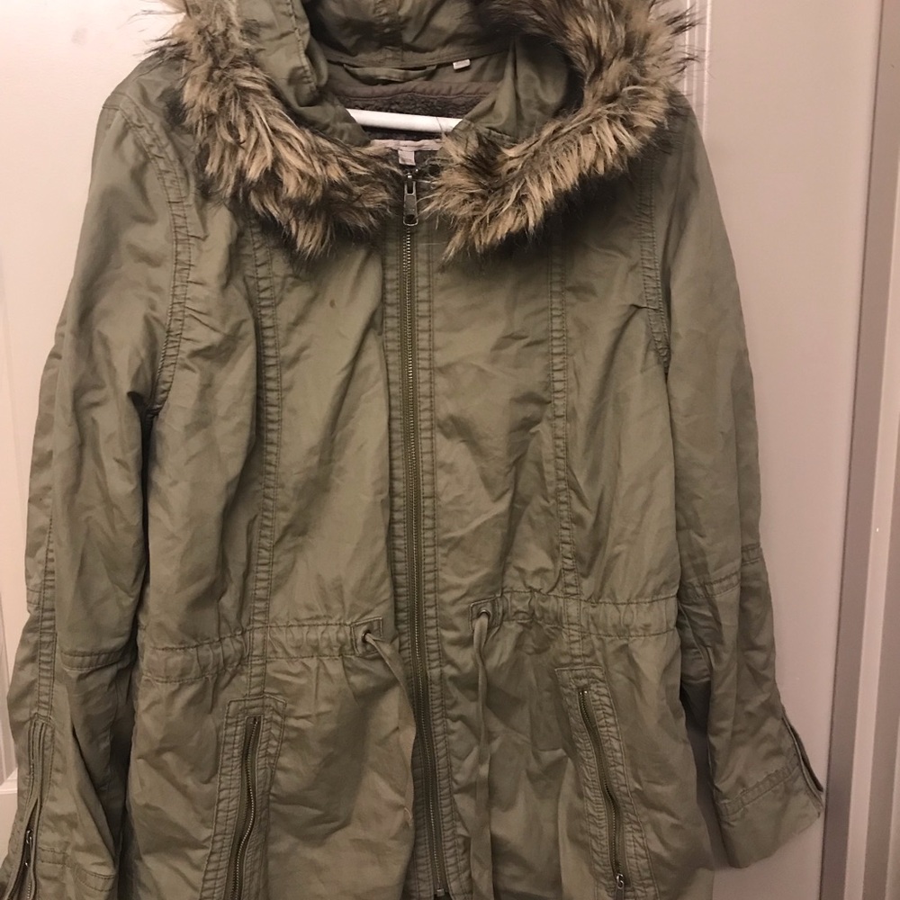 Gap Fur Lined Parka Women’s Medium Green With Hood.